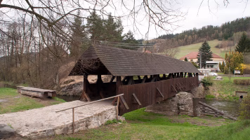 Kde najdete nejstarší krytý dřevěný most na Moravě?