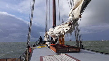 Moje první regata: Brandaris Race a historické plachetnice, kam oko dohlédne