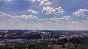 Rozhledna Fajtův kopec: Velké Meziříčí jako na dlani