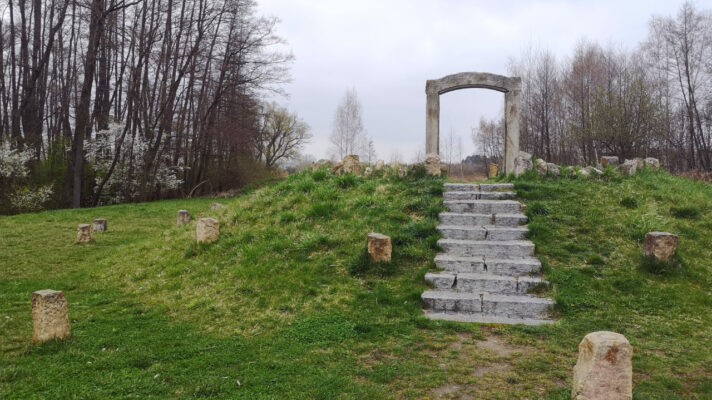 Kamenná brána Dubňany