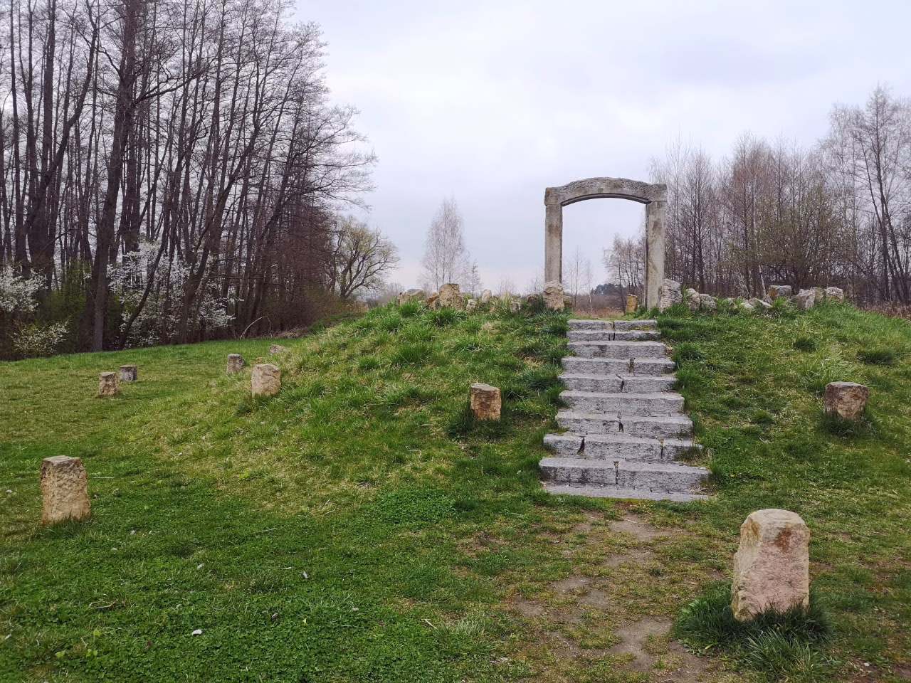 Kamenná brána Dubňany